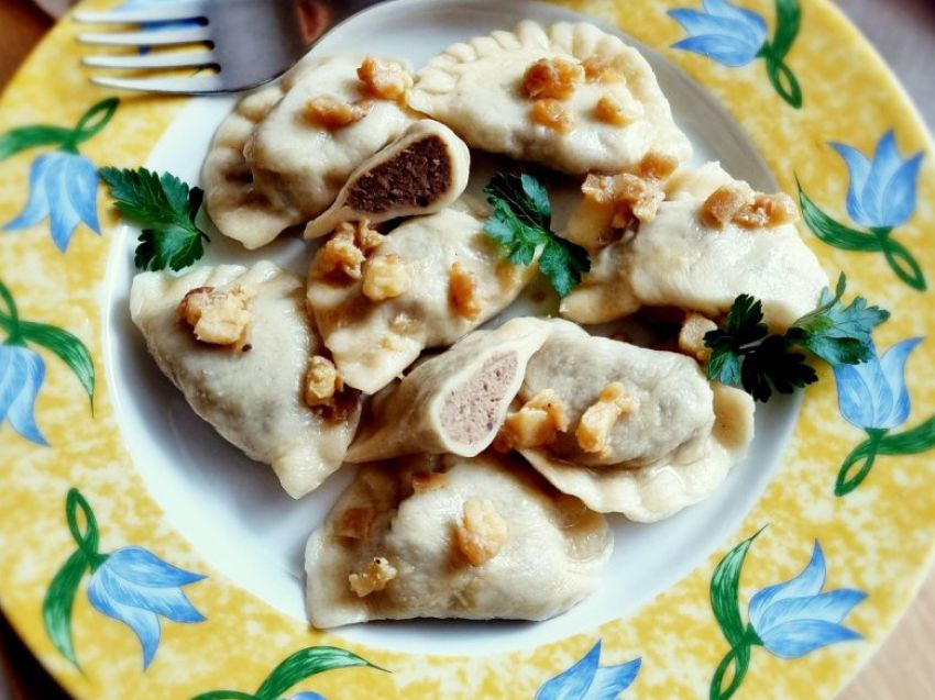 Pierogi z wątróbką Pierogi z wątróbką