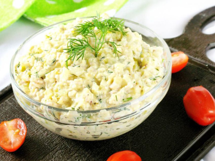 Pasta jajeczna z szynką Pasta jajeczna z szynką