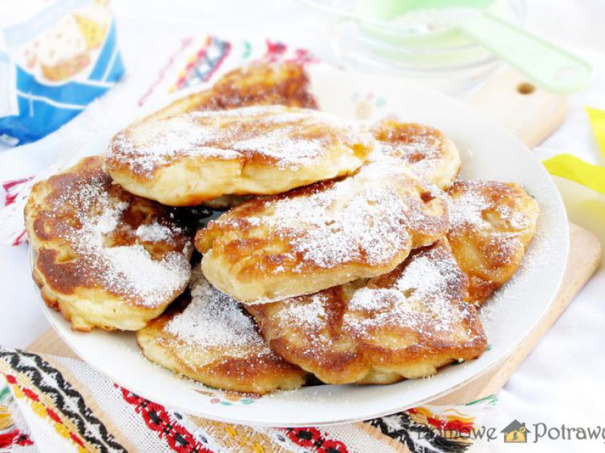 Ruchanki – kaszubskie racuchy drożdżowe Ruchanki – kaszubskie racuchy drożdżowe