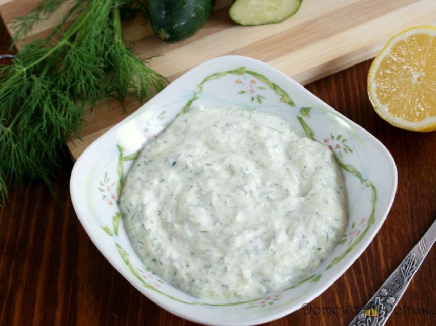 Sos tzatziki Sos tzatziki
