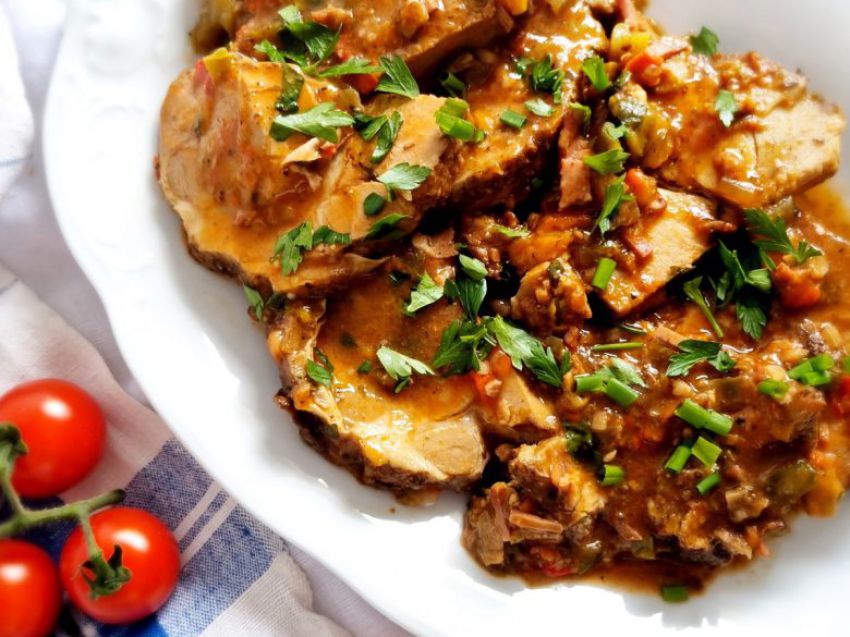 Karkówka w sosie myśliwskim Karkówka w sosie myśliwskim