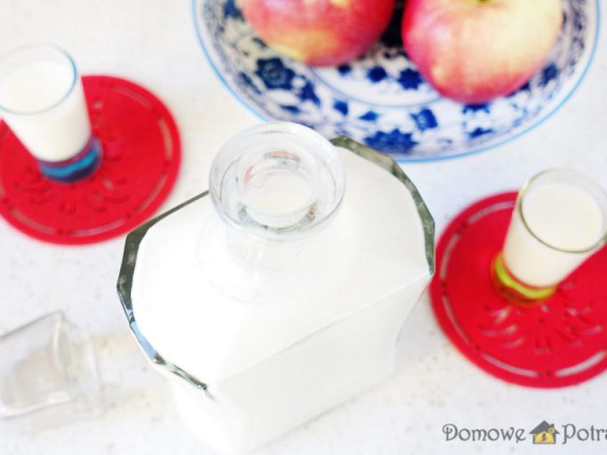 Domowy likier kokosowy Malibu Domowy likier kokosowy Malibu