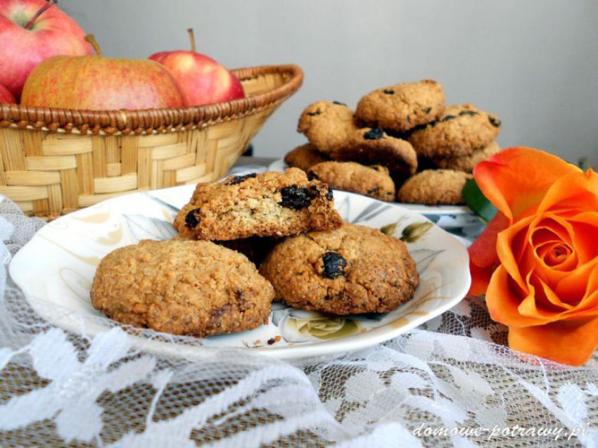 Ciasteczka owsiane z rodzynkami Ciasteczka owsiane z rodzynkami