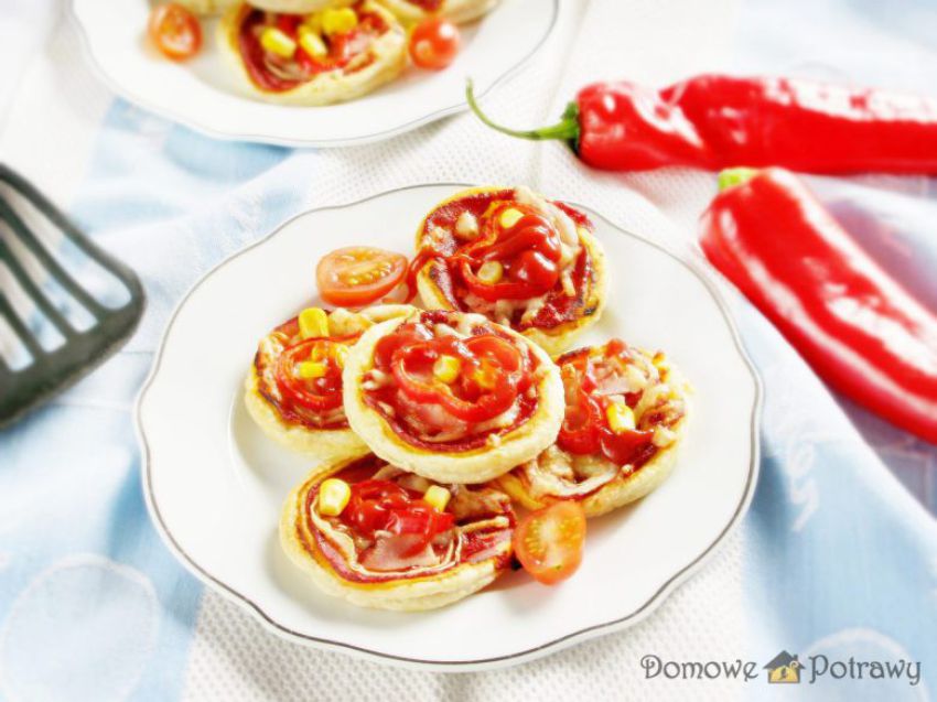 Mini pizze na imprezę Mini pizze na imprezę