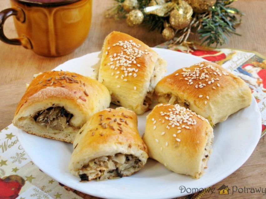 Paszteciki z kapustą i grzybami Paszteciki z kapustą i grzybami