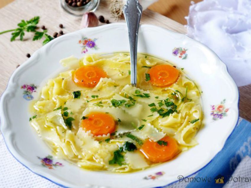 Rosół z perliczki Rosół z perliczki