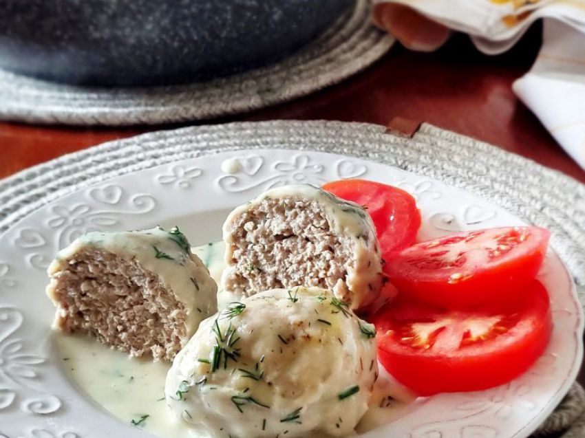 Pulpety w sosie koperkowym Pulpety w sosie koperkowym