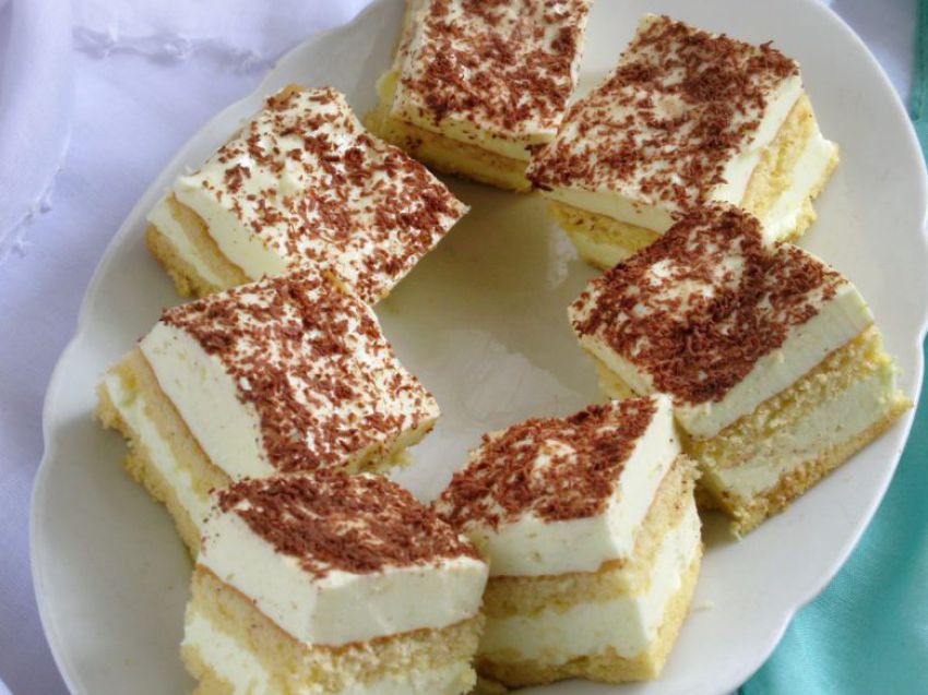 Biszkopt z pianką serową Biszkopt z pianką serową