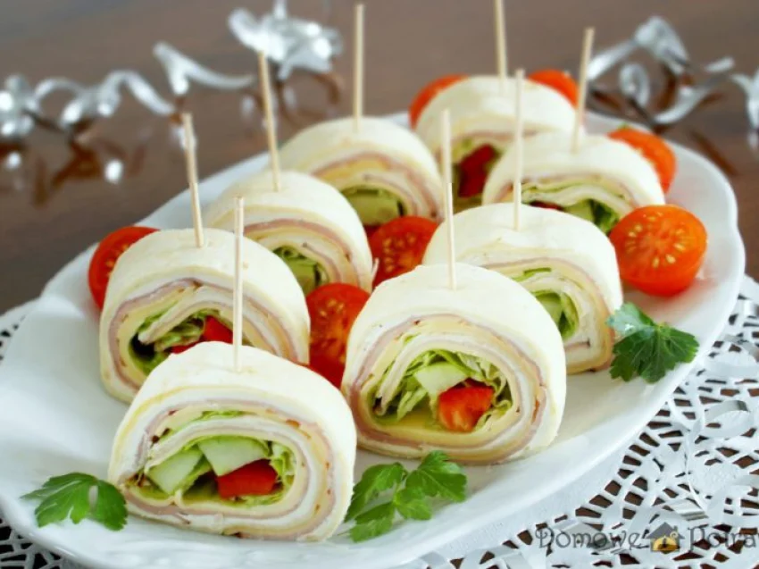 Mini tortille – przekąska na imprezę Mini tortille – przekąska na imprezę