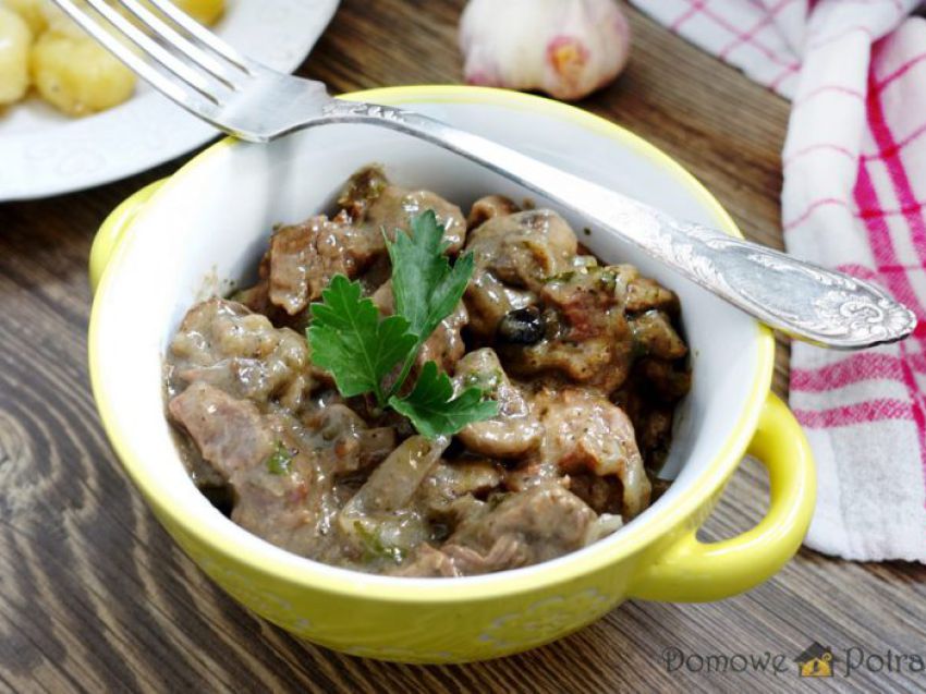 Gulasz boeuf strogonow tradycyjny Gulasz boeuf strogonow tradycyjny