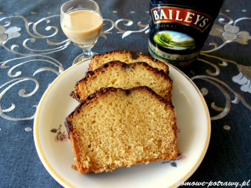 Ciasto jogurtowe z likierem Baileys Ciasto jogurtowe z likierem Baileys
