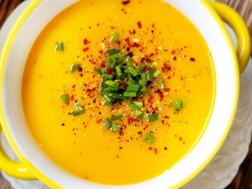 Zupa krem z dyni z mleczkiem kokosowym Zupa krem z dyni z mleczkiem kokosowym