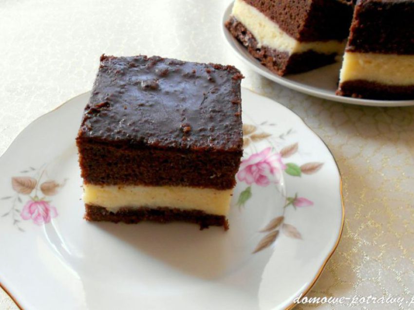 Murzynek z kremem grysikowym (z kaszy manny) Murzynek z kremem grysikowym (z kaszy manny)