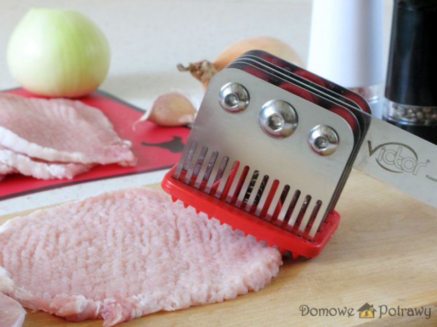 Roladki schabowe w sosie pomidorowym Roladki schabowe w sosie pomidorowym