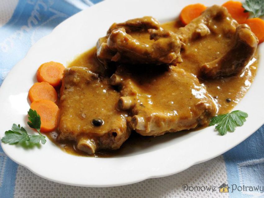 Żeberka w sosie własnym Żeberka w sosie własnym