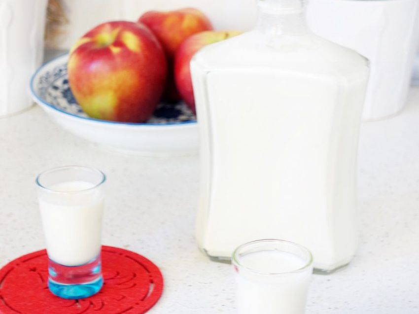 Domowy likier kokosowy Malibu Domowy likier kokosowy Malibu