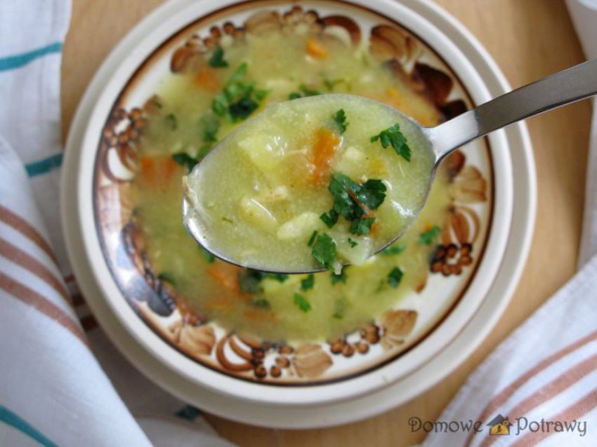 Zupa grysikowa (z kaszą manną) Zupa grysikowa (z kaszą manną)