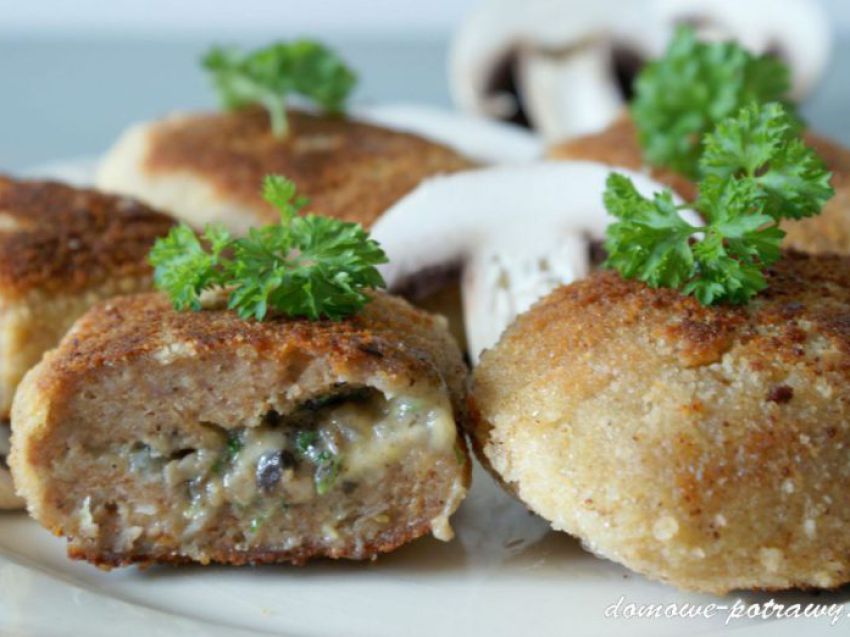 Kotlety mielone z pieczarkami Kotlety mielone z pieczarkami