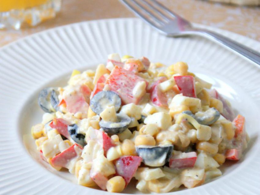 Sałatka z papryką i jajkiem Sałatka z papryką i jajkiem