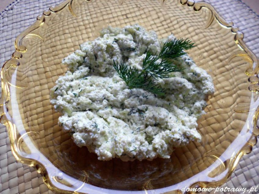 Twarożek z ogórkiem Twarożek z ogórkiem