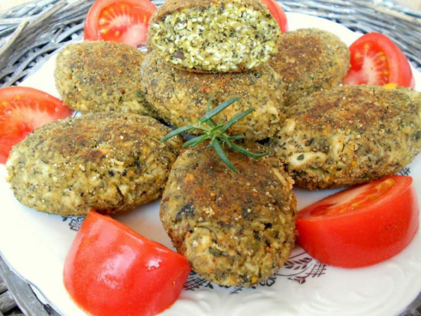 Kotlety jajeczne z pieczarkami Kotlety jajeczne z pieczarkami