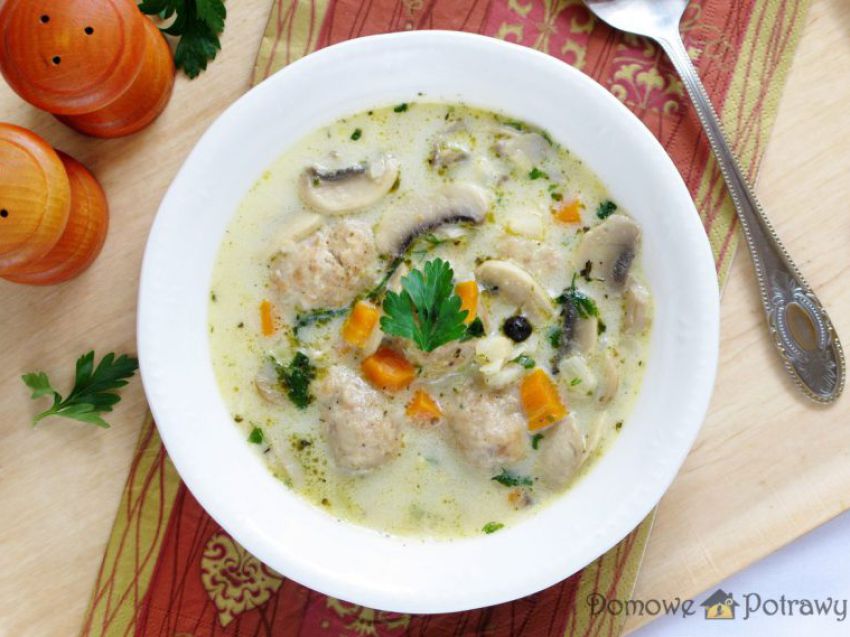 Zupa papieska - z pulpecikami Zupa papieska - z pulpecikami