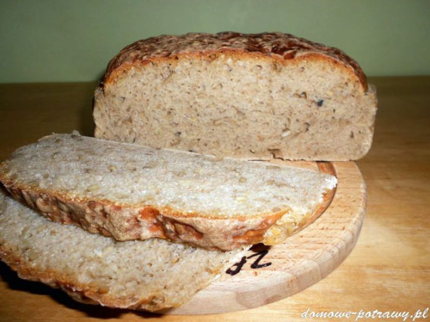 Chleb wiejski słonecznikowy Chleb wiejski słonecznikowy