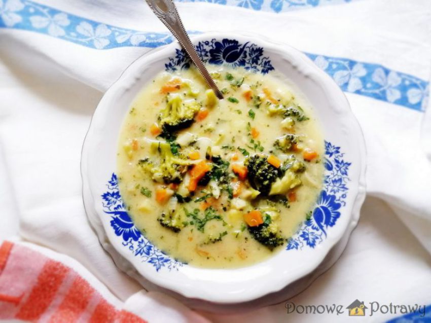 Zupa brokułowa Zupa brokułowa