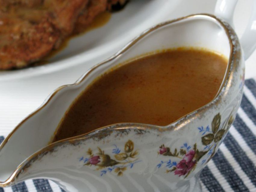 Sos pieczeniowy ciemny Sos pieczeniowy ciemny