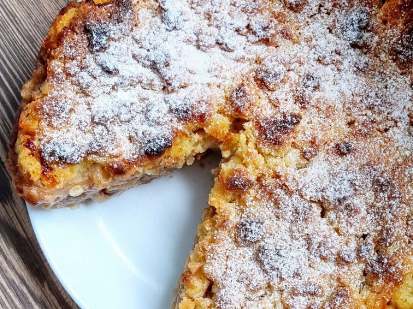 Szarlotka ze smażonymi jabłkami i galaretką Szarlotka ze smażonymi jabłkami i galaretką