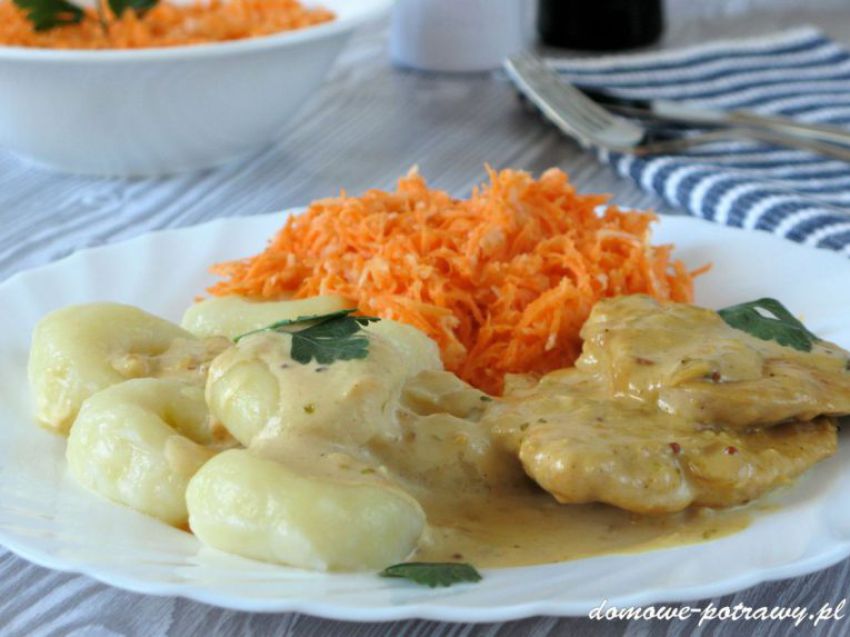 Eskalopki z indyka w sosie musztardowym Eskalopki z indyka w sosie musztardowym