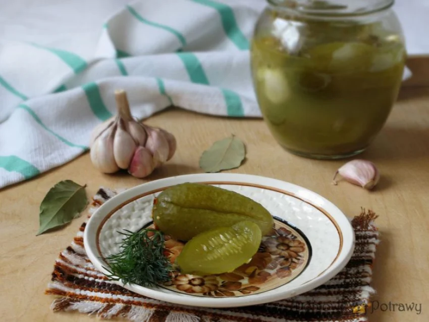 Domowe ogórki kiszone Domowe ogórki kiszone