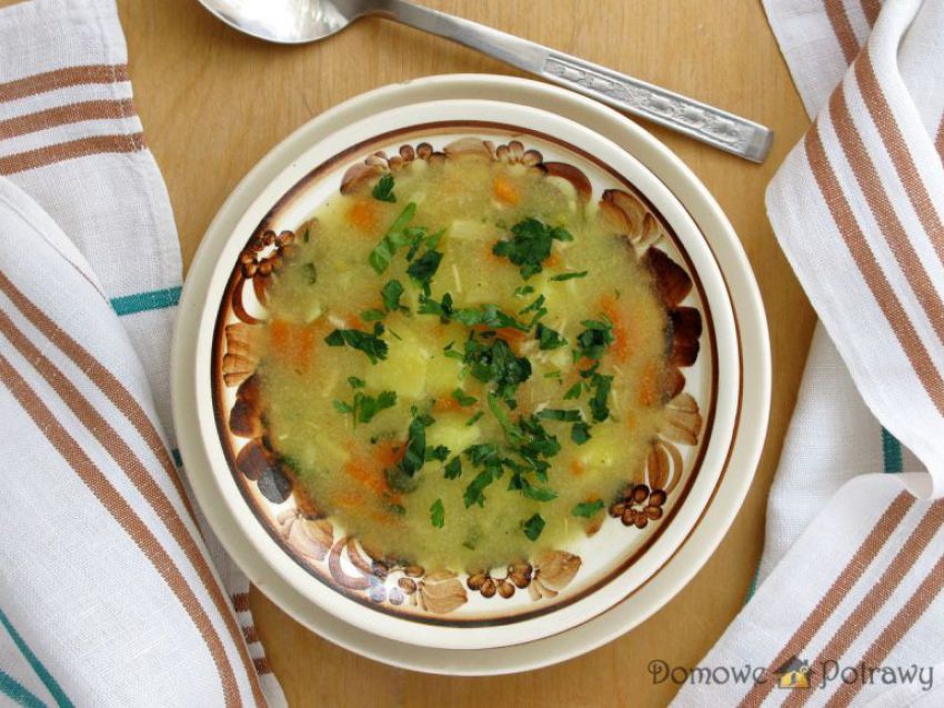 Zupa grysikowa (z kaszą manną) Zupa grysikowa (z kaszą manną)
