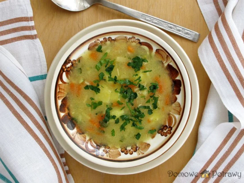 Zupa grysikowa (z kaszą manną) Zupa grysikowa (z kaszą manną)