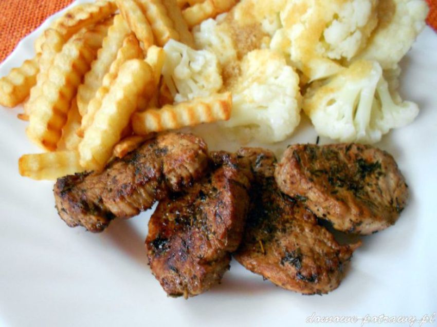 Polędwiczki wieprzowe smażone na maśle Polędwiczki wieprzowe smażone na maśle