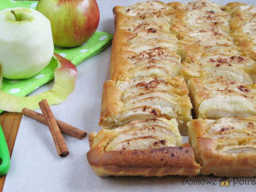 Ciasto na maślance z jabłkami Ciasto na maślance z jabłkami