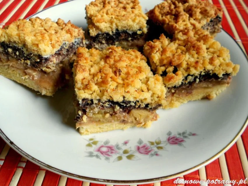 Pleśniak z rabarbarem Pleśniak z rabarbarem