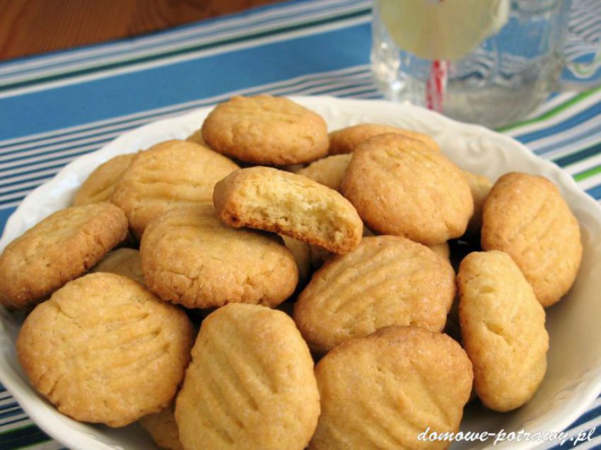 Domowe kruche ciasteczka Domowe kruche ciasteczka