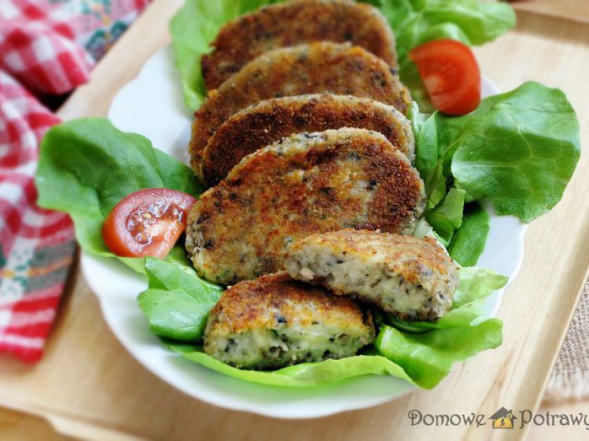 Kotlety ziemniaczane z pieczarkami i żółtym serem Kotlety ziemniaczane z pieczarkami i żółtym serem