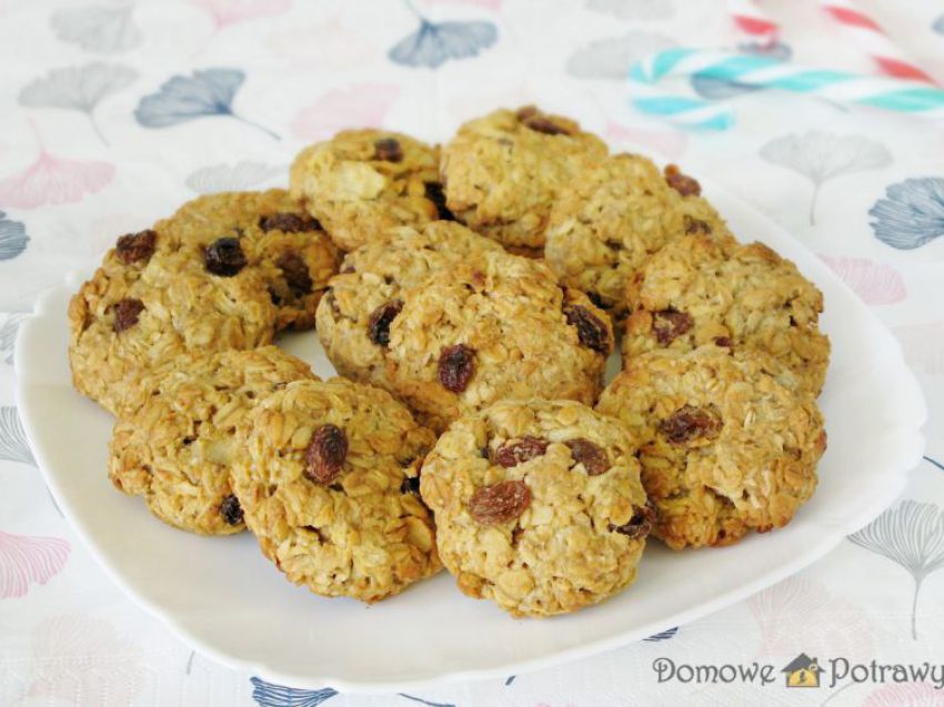 Ciasteczka owsiane z miodem i jabłkami Ciasteczka owsiane z miodem i jabłkami