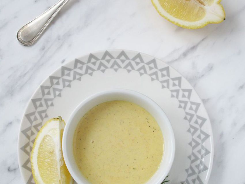 Sos musztardowy na zimno Sos musztardowy na zimno