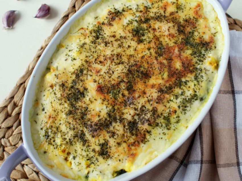 Ryż zapiekany z jajkami i szpinakiem Ryż zapiekany z jajkami i szpinakiem