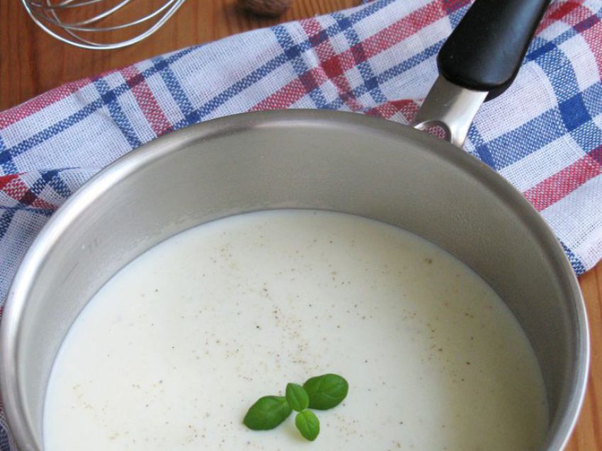 Sos beszamelowy Sos beszamelowy