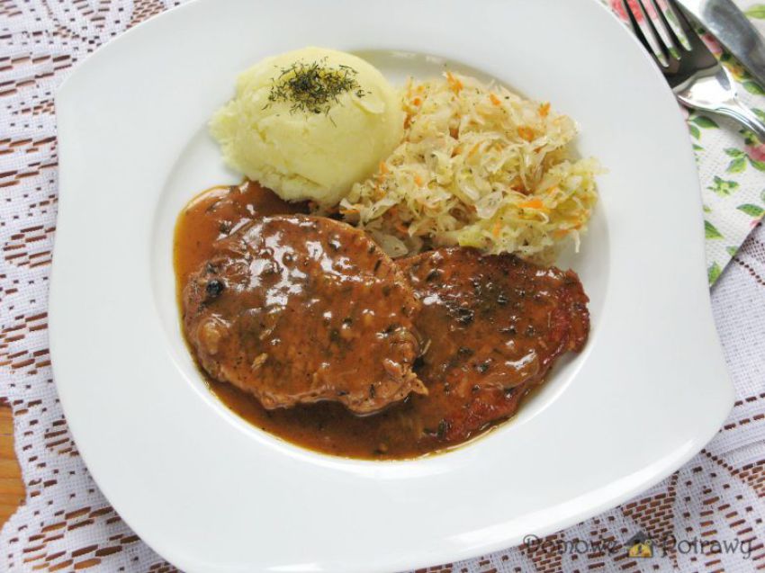 Schab w sosie własnym Schab w sosie własnym