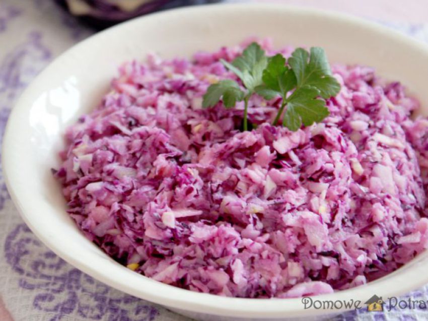 Surówka z czerwonej kapusty Surówka z czerwonej kapusty