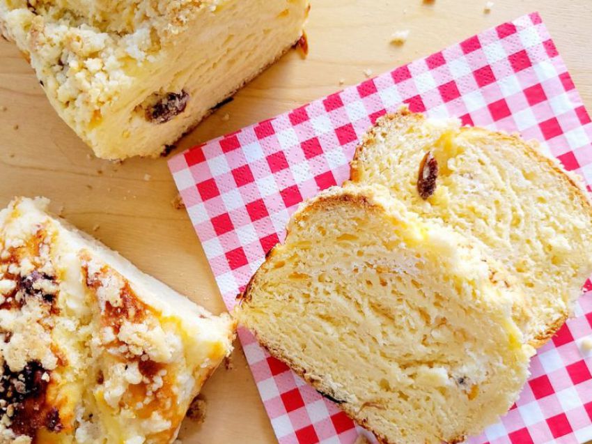 Ciasto drożdżowe z serem i kruszonką Ciasto drożdżowe z serem i kruszonką