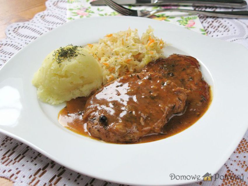 Schab w sosie własnym Schab w sosie własnym