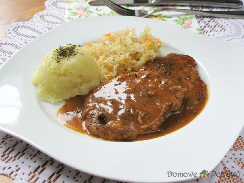 Schab w sosie własnym Schab w sosie własnym