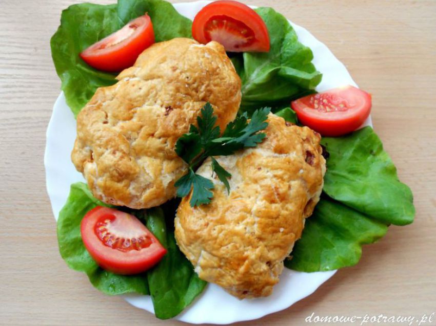 Polędwiczki wieprzowe w cieście francuskim Polędwiczki wieprzowe w cieście francuskim