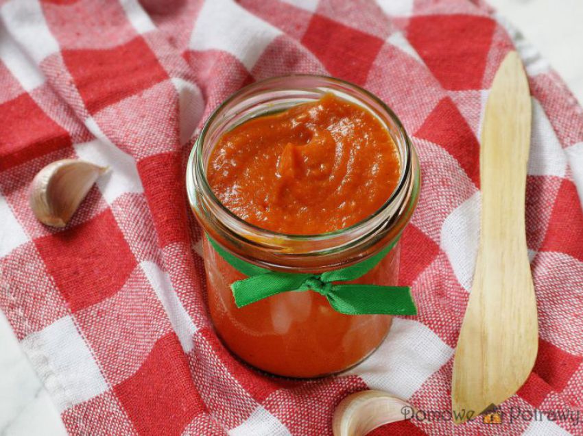 Pasta na kanapki z pieczonej papryki